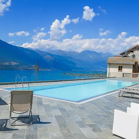 Riva Margherita 2 *