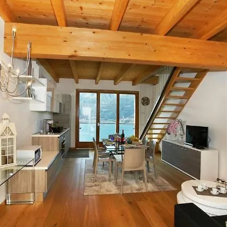 Riva Margherita 2 بيلانو